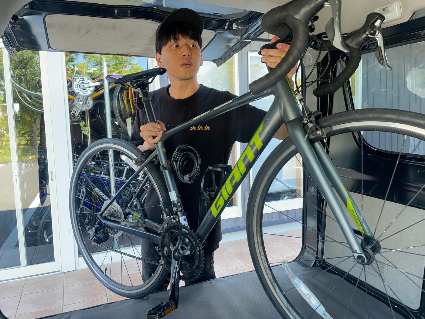 大手EC配送業者の業務用車両整備